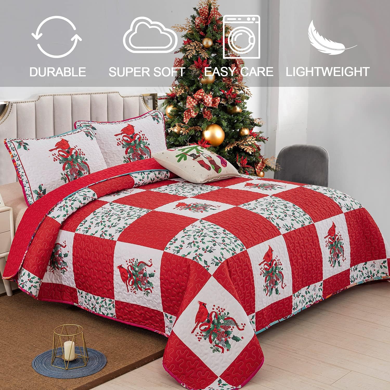 Quilts & Duvets: Elegant Red, greem & White Christmas Queen Bedspread Set
