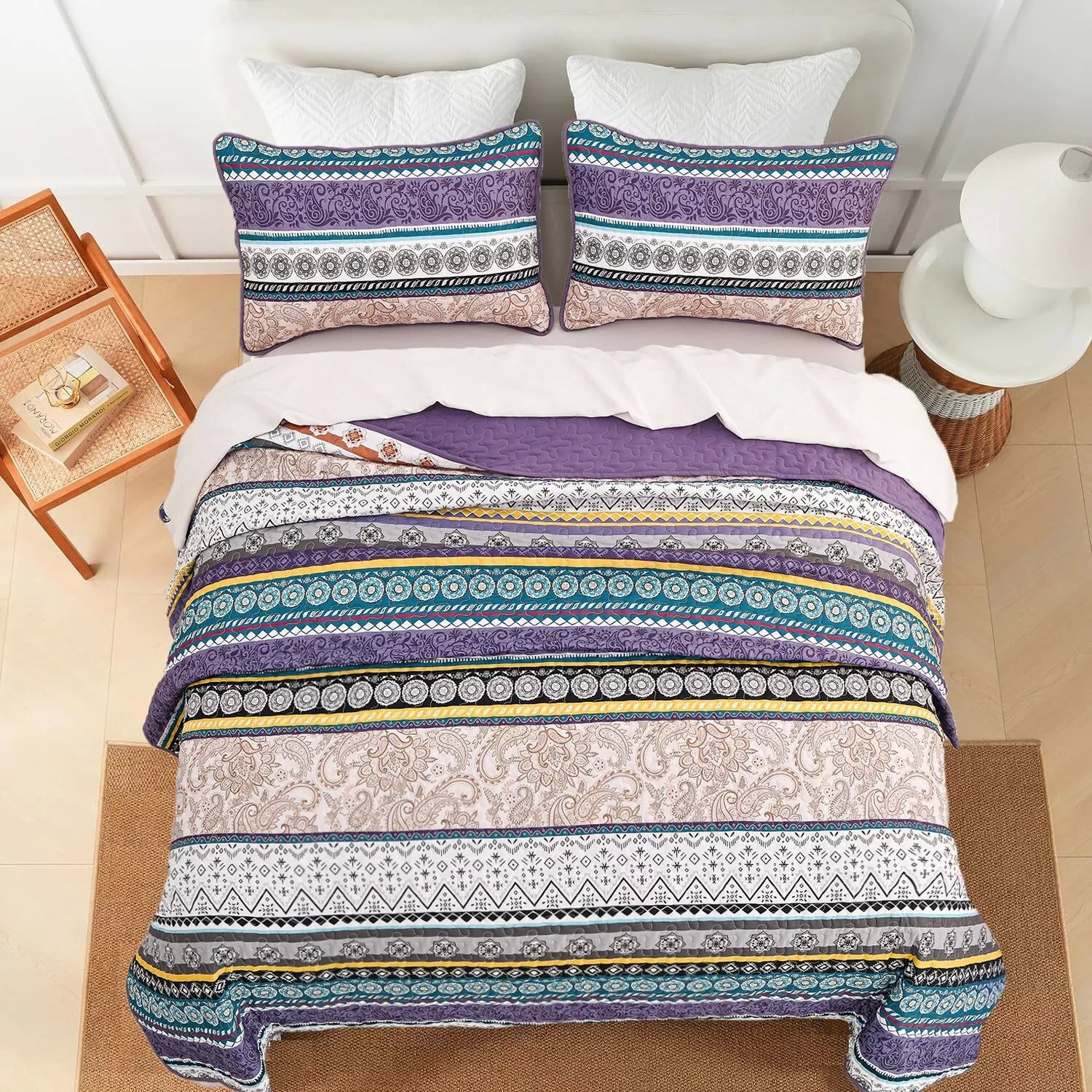 Blankets & Throws: Hygge Quilted bedspread and pillowcovers set: Embrace Cozy Living - Queen size