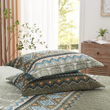 Quicksilver Quilted coverlet and pillowcovers set: Sleek and Modern - Queen size