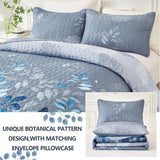 Blankets & Throws: Nostalgic Quilted coverlet and pillowcovers set: Classic and Timeless - Queen size