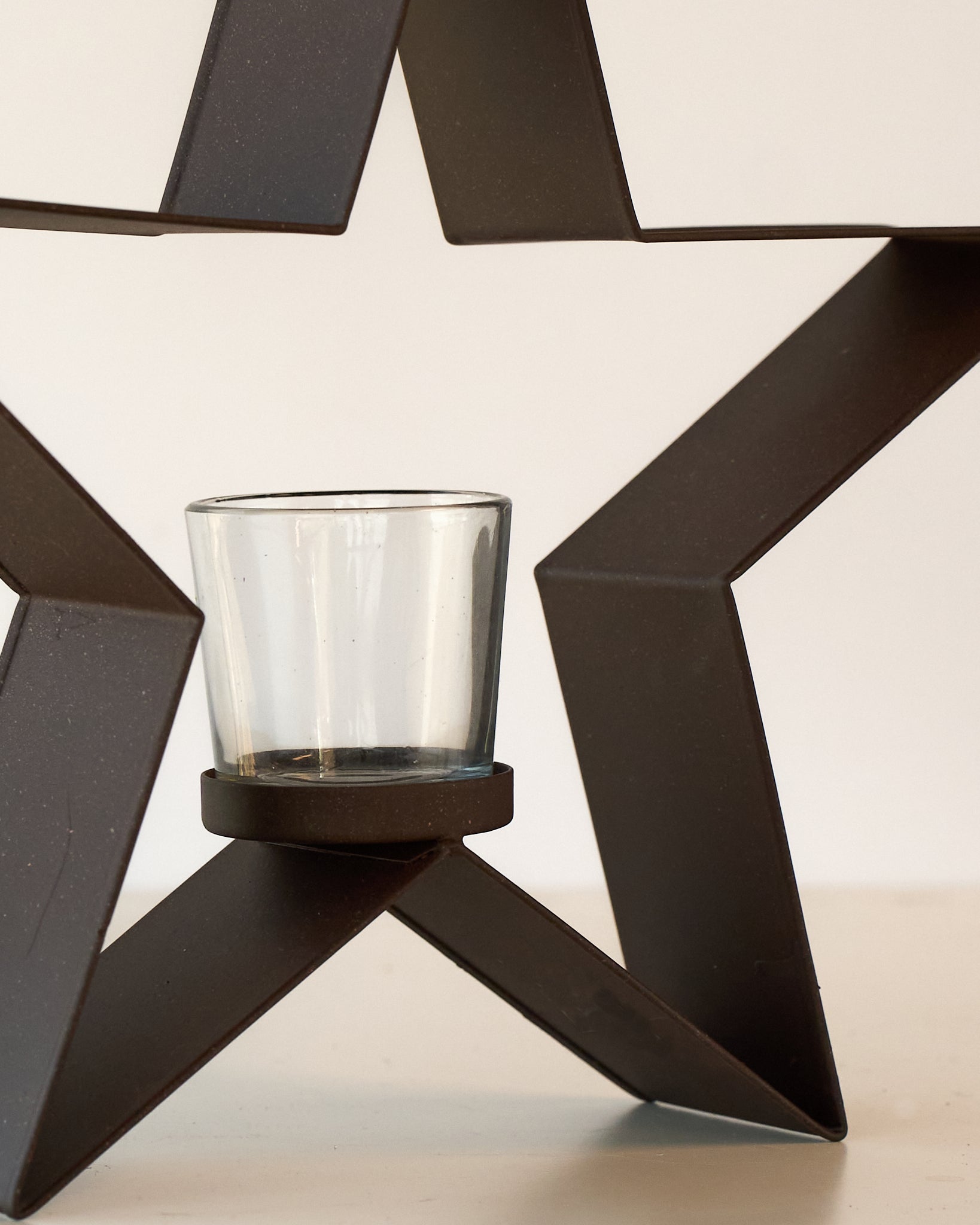 Candle Accessories: casa-verde-shaker-star-with-votive-rust-29-x-5-x-27cm