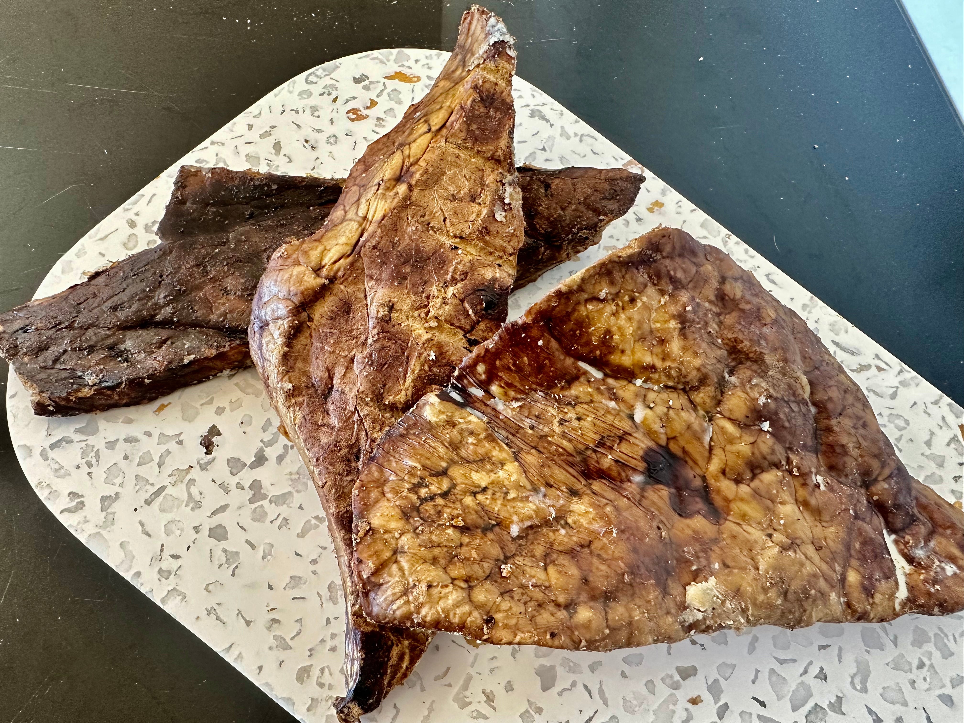 Dog Food: 1x Just Beef Lung Sheets