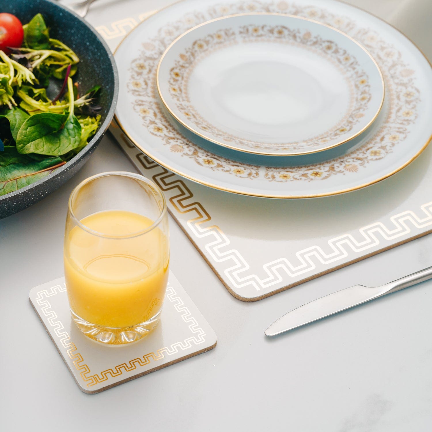 Table Linen & Kitchen Towels: Clevinger Set of 4 MD Placemats Gold Border