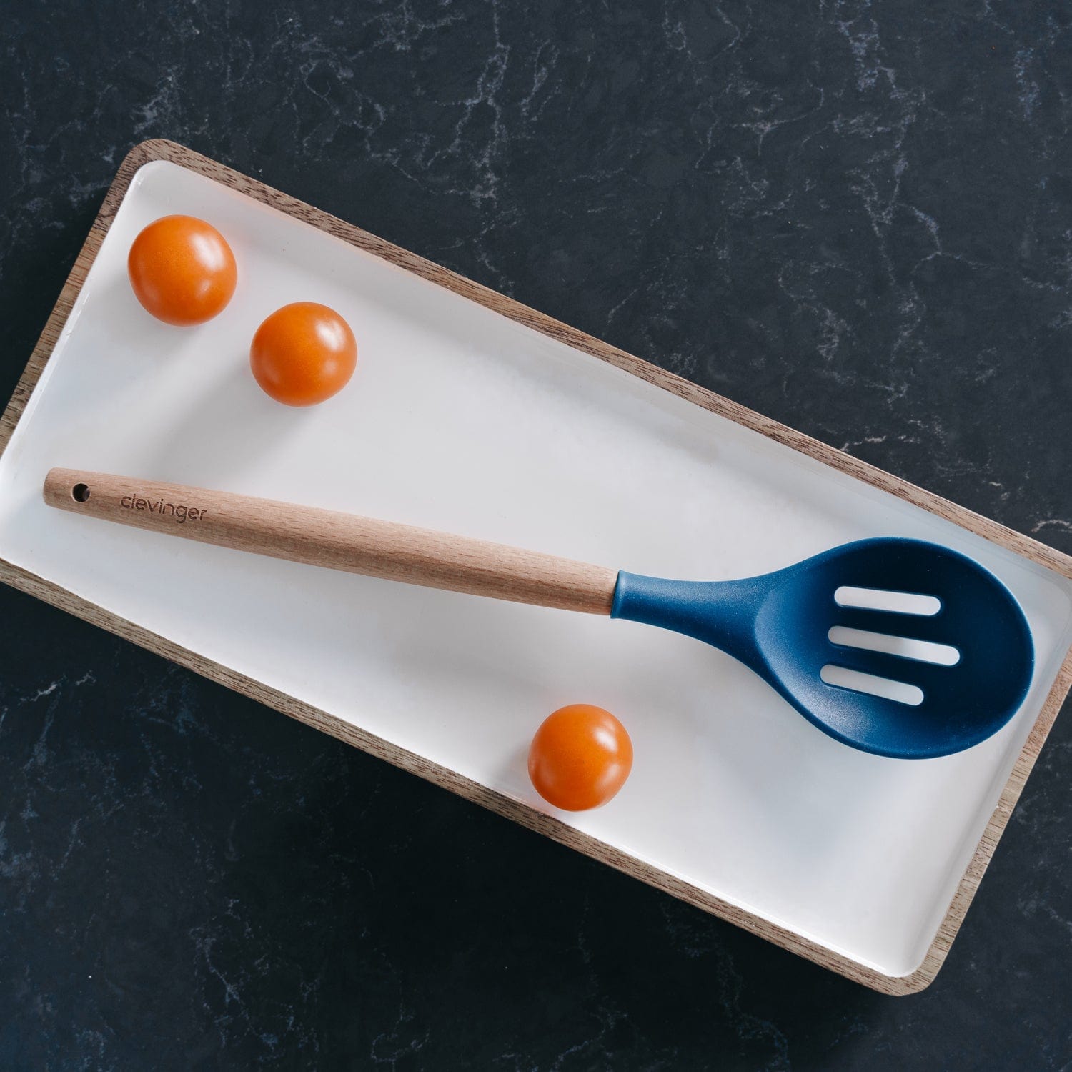 Cutlery: 2pcs Beechwood & silicone slotted spoon navy