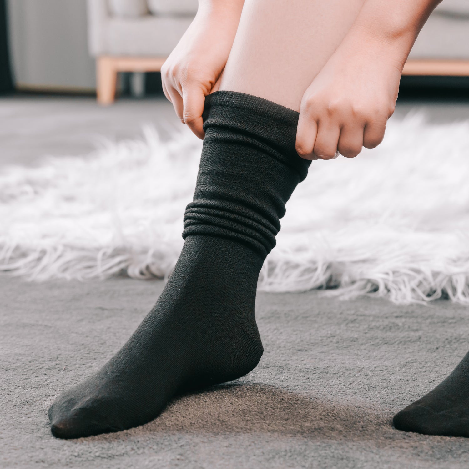 Women's Socks & Hosiery: 2 pairs of Miracle Compression Socks - Medium