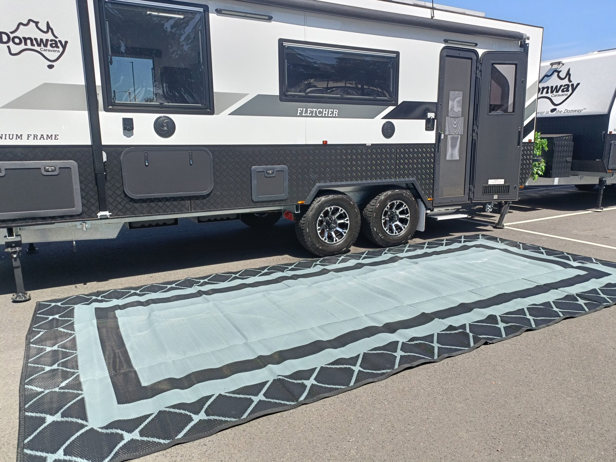 Caravan Accessories: Alfresco 4m x 2.4m recycled poly mat