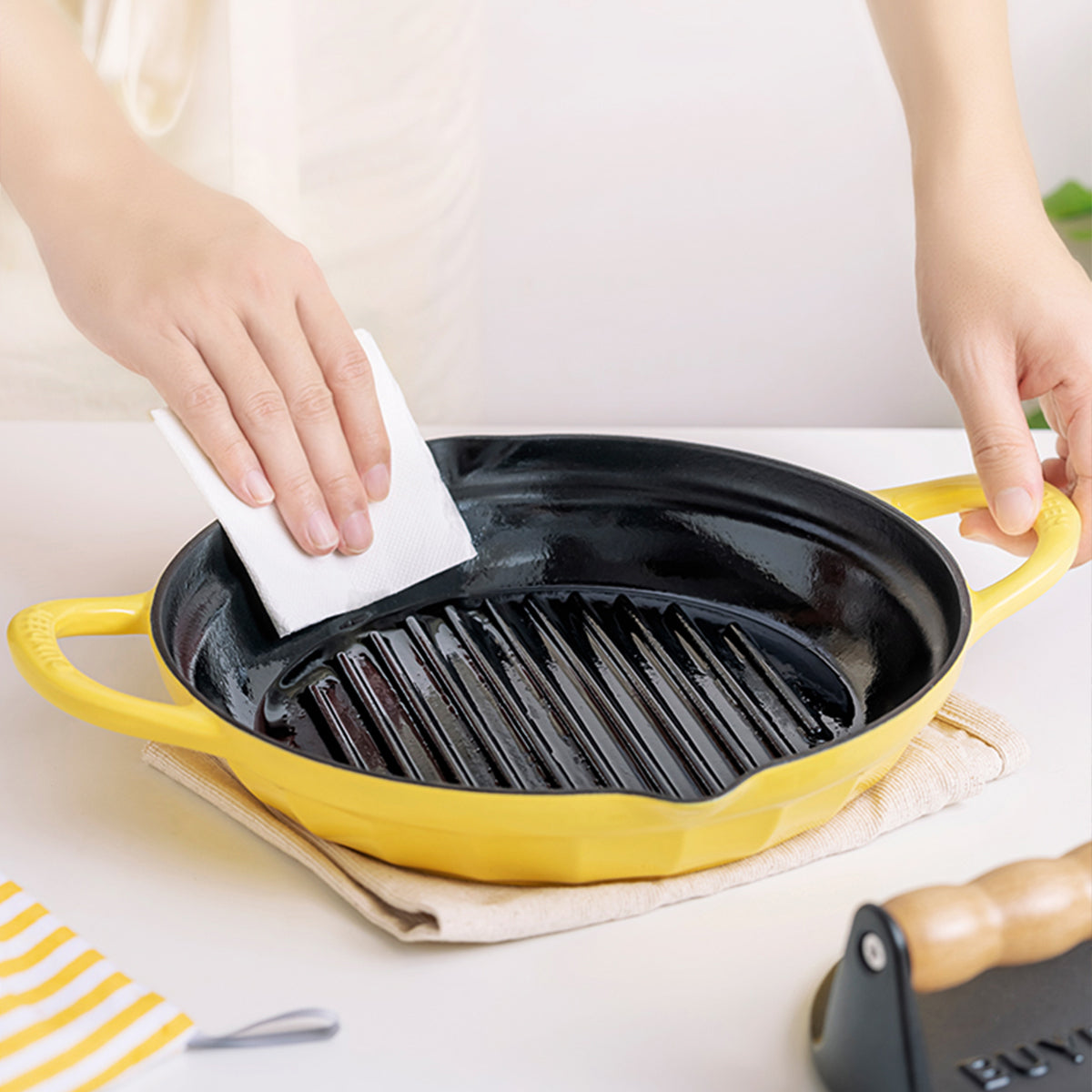 Skillets & Frying Pans: BUYDEEM CP553 Enameled Cast Iron Grill Pan