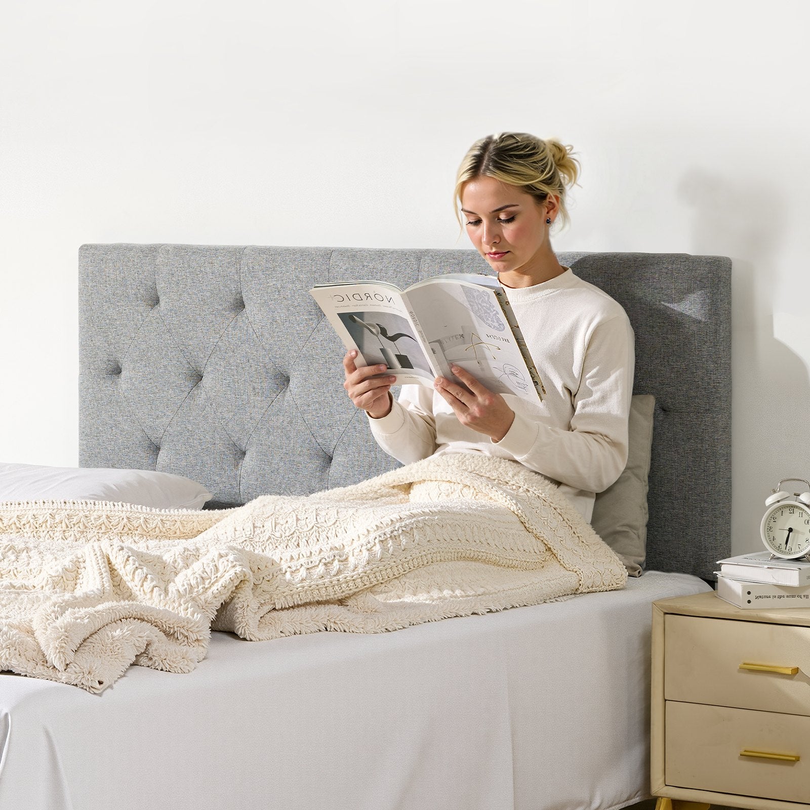 Beds & Bed Frames: VEVOR Headboard, Full Size Headboard with Adjustable Height, Comfortable Diamond Tufted for Full Size Bed, W 56.3 x H（35.6-47.4）inches, Ideal for Bedroom, Hotel, Homestay, Dormitory, Light Grey