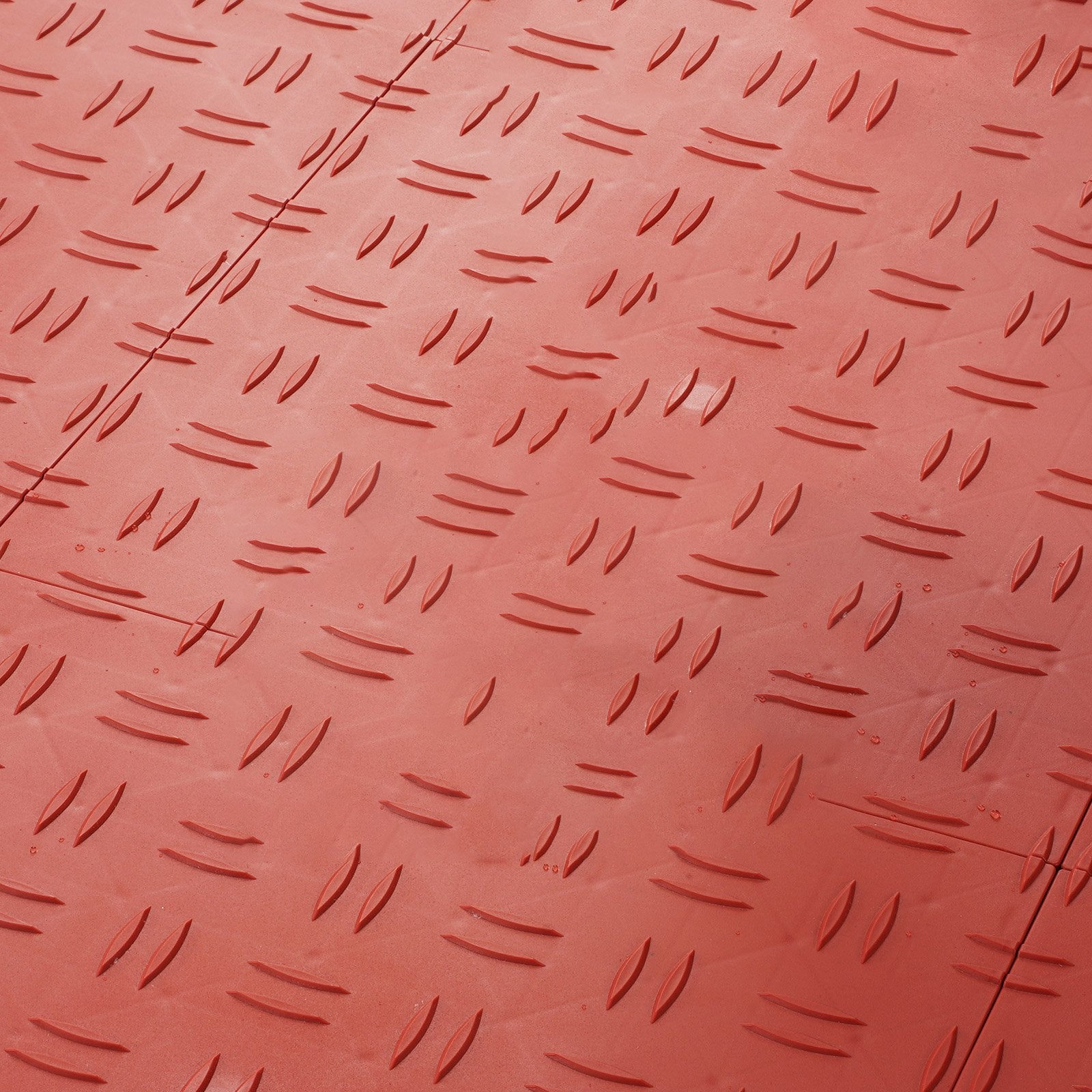 Automotive Decor: VEVOR Garage Tiles Interlocking, 12 x 12 x 0.53 inch 25 Pack Garage Floor Covering Tiles, Non-Slip Double-Sided Texture Garage Flooring Tiles, for Garages, Basements, Repair Shops, Red