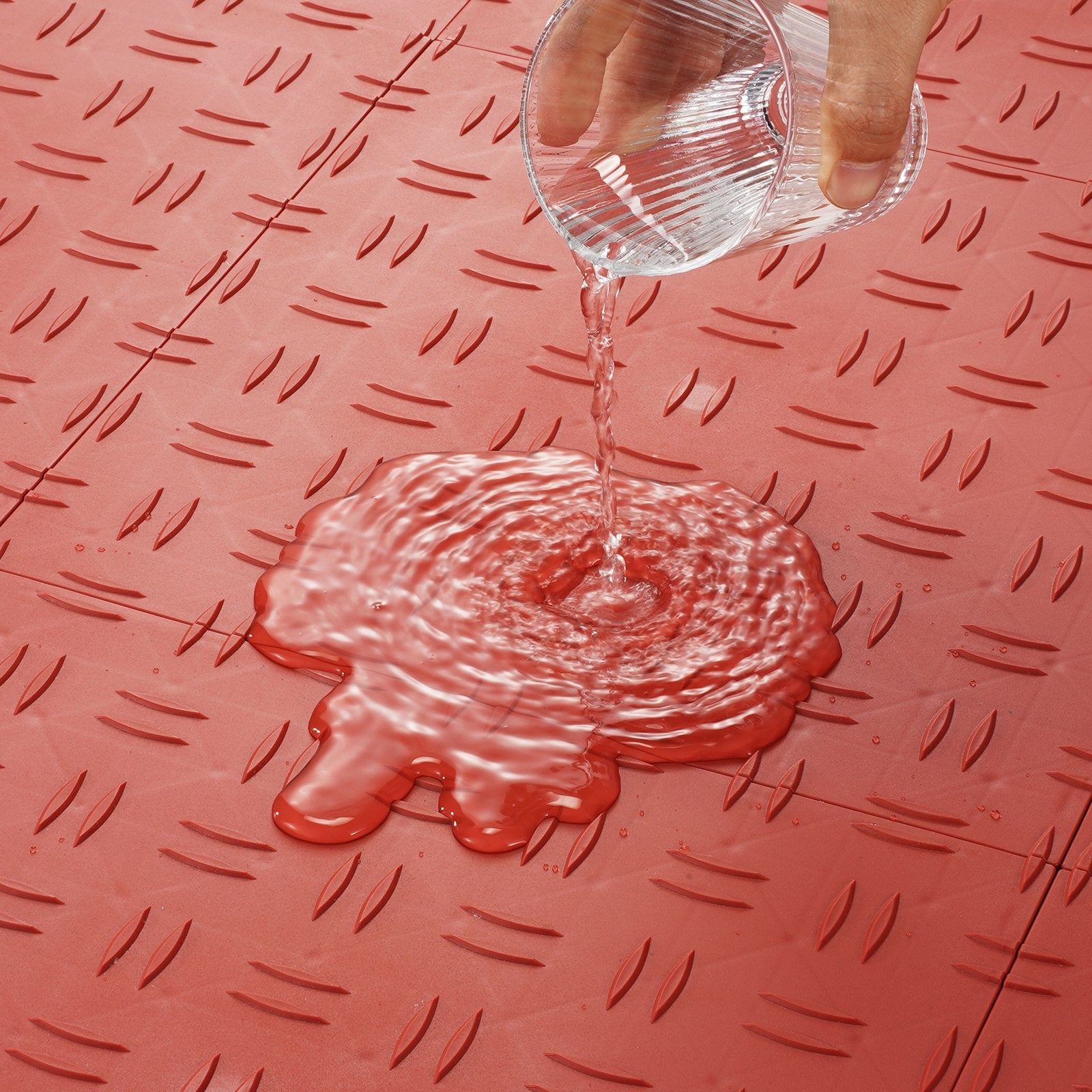 Automotive Decor: VEVOR Garage Tiles Interlocking 12x12 in 50 Pack Garage Flooring Tiles Red