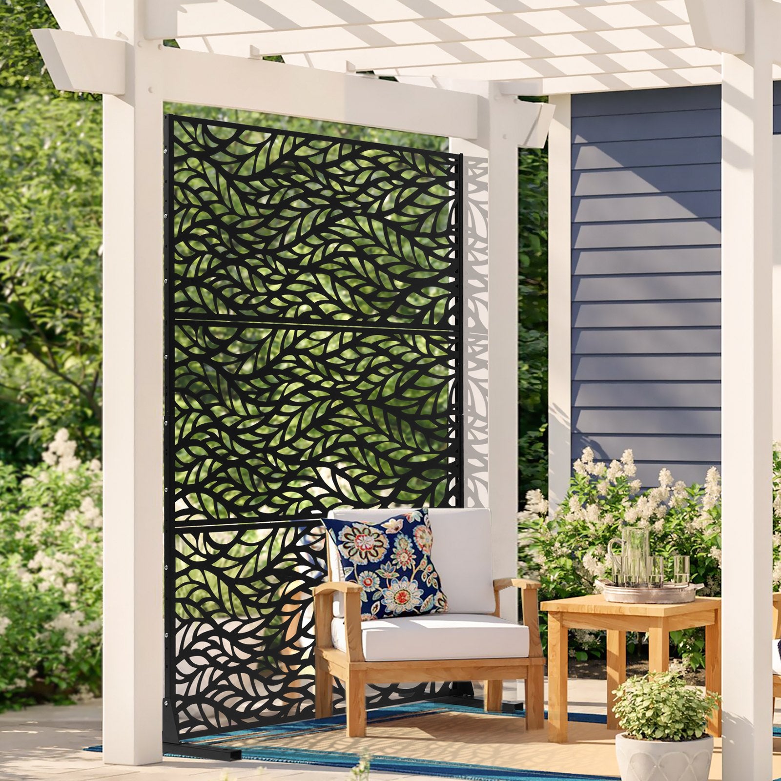 Canopies & Gazebos: VEVOR Metal Privacy Screen, 47" W x 72" H, Outdoor Privacy Screens & Panels, Freestanding Outdoor Divider with Stand, 3-Panel Decorative Garden Steel Privacy Fence for Balcony Patio Indoor Room Black