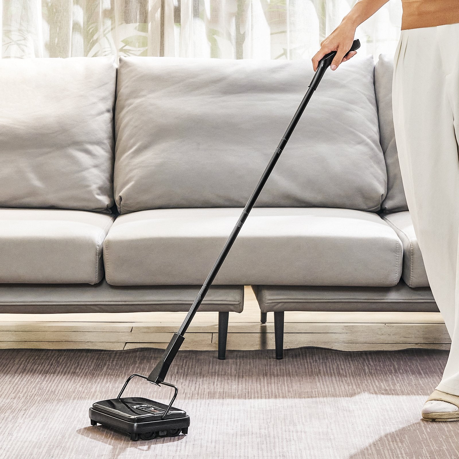 Commercial Cleaning Equipment: VEVOR Carpet Sweeper, 200 mm Sweeping Paths, Floor Sweeper Manual Non Electric, 300 ml Dustbin Capacity with Comb for Home Office Rugs Hardwood Surfaces Wood Floors Laminate, Cleans Dust Pet Hair