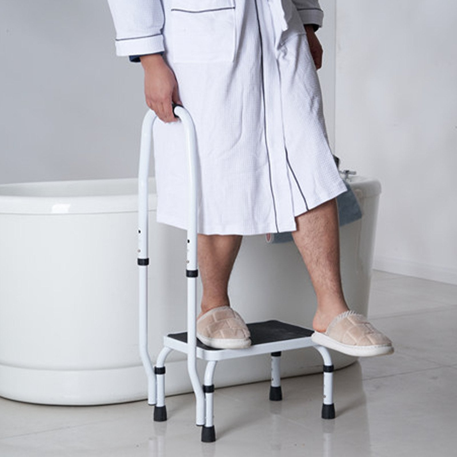 Mobility & Accessibility: VEVOR Step Stool 1-Step 150KG Capacity, 3 Adjustable Height with Handle Steel Step Ladder, Portable Toddler Step Stools for Adults, Non-Slip Sturdy Step Ladders for Office, RVs, Pets