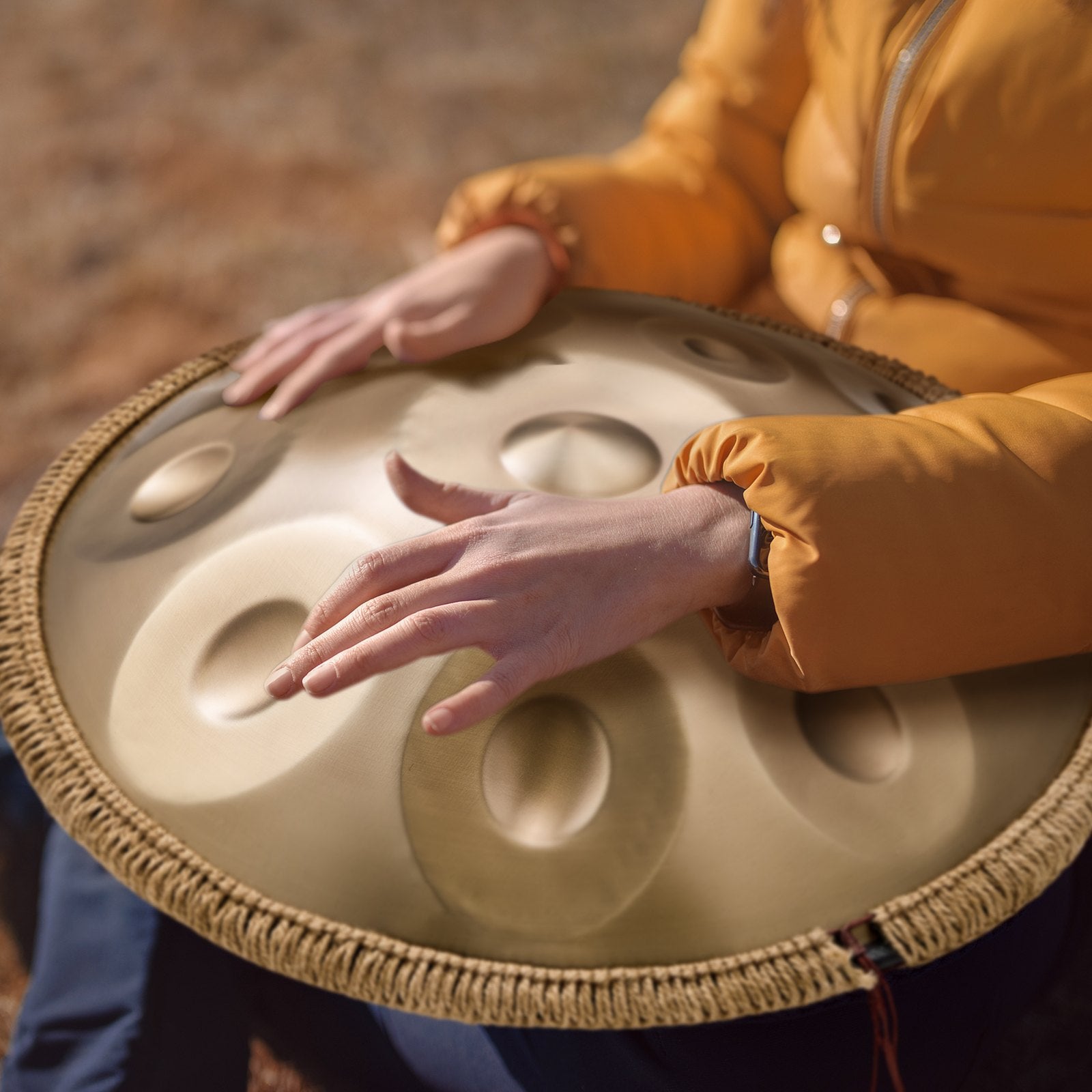 Drums: VEVOR Handpan Drum 22 in 12 Notes D Minor Hand Drum Instrument with Mallet
