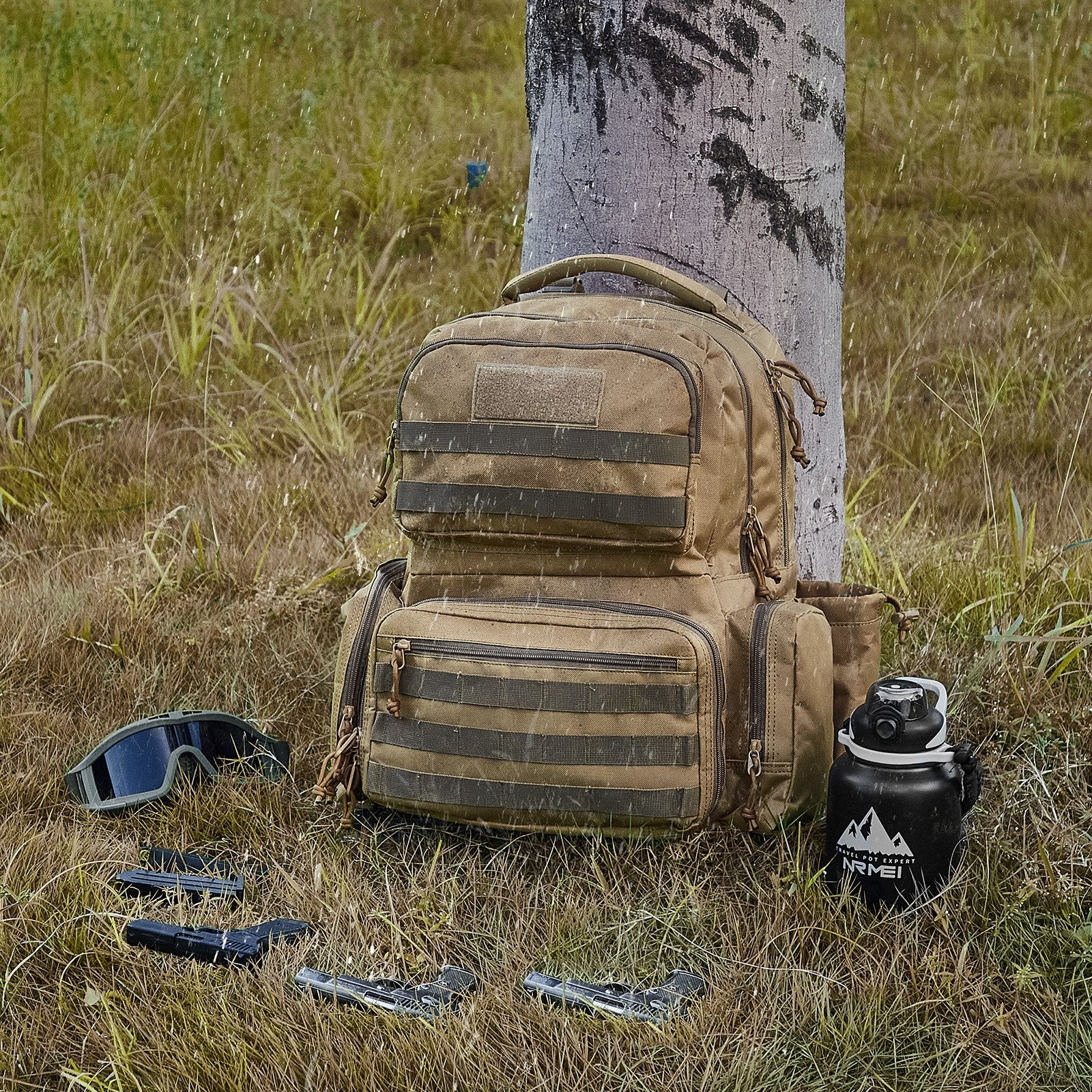 Camp Safety Equipment: VEVOR Tactical Range Backpack for 6 Pistols, Gun Backpack with 6 Independent Pistol Bags & 10 Magazines, Pistol Backpack for Outdoor Hunting Shooting, Range Bag for Handguns Lockable Zipper,  Brown