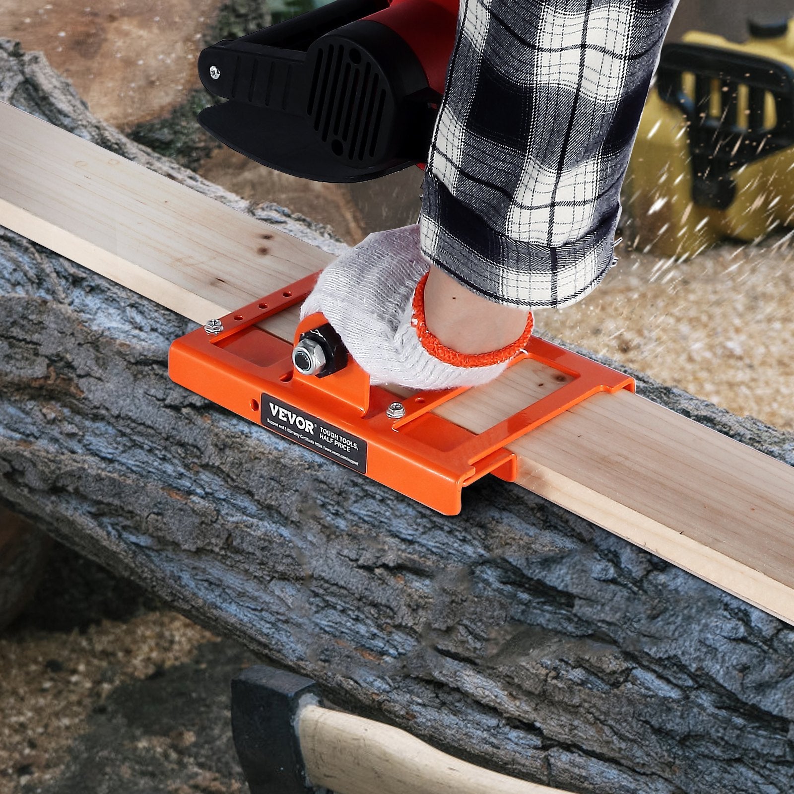 Chainsaws: VEVOR Chainsaw Mill, Vertical Lumber Cutting Guide with 5.1-15.2cm Cutting Width, Cast Iron Portable Timber Chainsaw Attachment, Lightweight Wood Timber Milling Attachment for Builders and Woodworkers