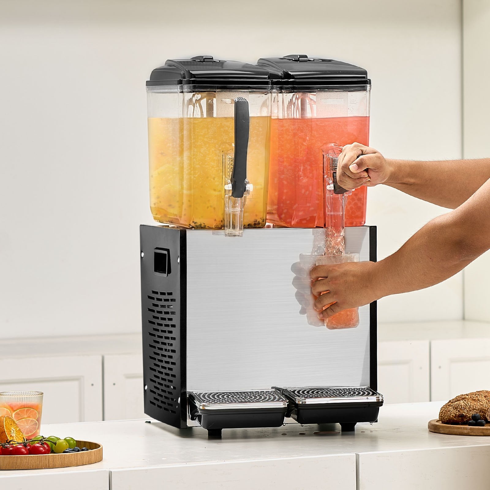 Drinkware: VEVOR Commercial Beverage Dispenser, 2 Tanks 12 L Per Tank Juice Dispenser, 286W Stainless Steel Ice Tea Drink Machine with 7℃-12℃ Cooling Temperature, for Cold Drink Restaurant Bar Party