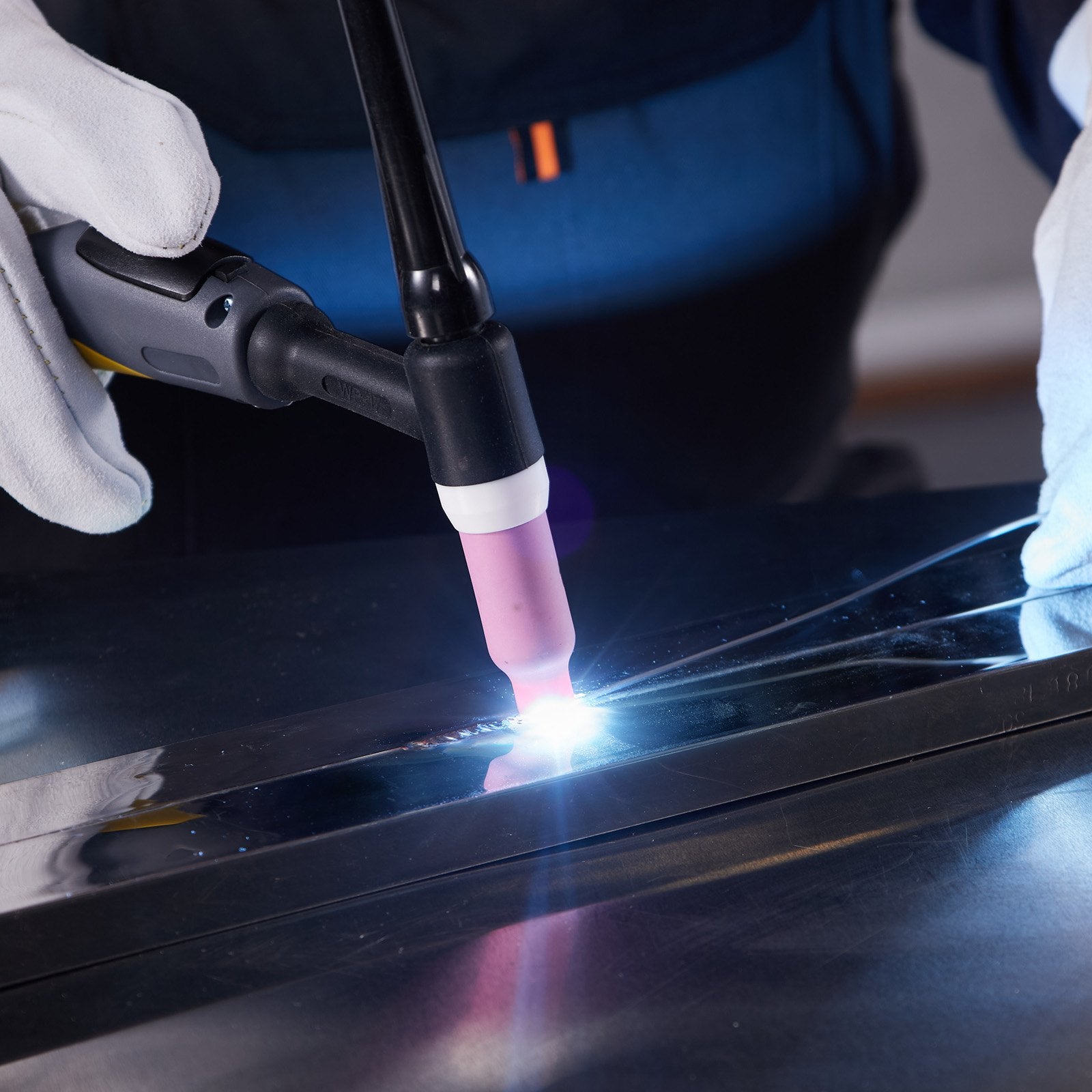Welding Guns & Plasma Cutters: VEVOR TIG Welder 6-In-1 AC/DC Welding Machine Pulse Spot MMA Stick IGBT Inverter