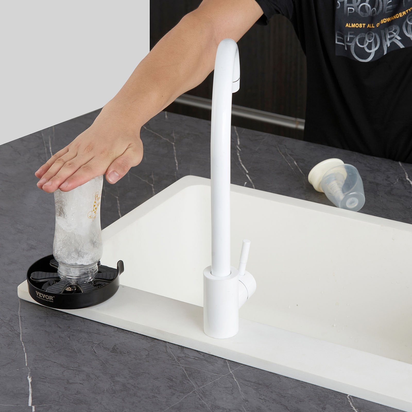 Kitchen Utensils: VEVOR Glass Rinser, 10 Powerful Spraying Jets Rotating Cup Rinser for Sink, 304 Stainless Steel Faucet Cup Washer & Silicone Nonslip Pad for Baby Bottle, Glass Cup, Wine Glass (Matte Black Base)