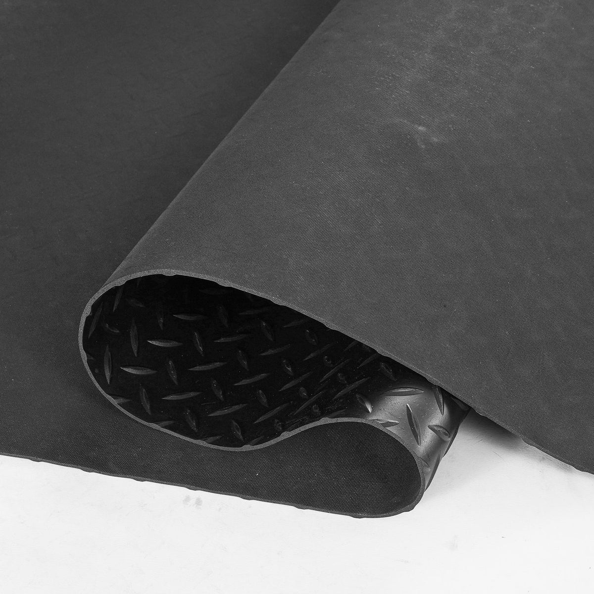 Diamond-Plate Rubber Flooring Roll, 3 mm x 4 ft x 10 ft Garage Floor Mat, SBR Rubber Garage Flooring Roll, Easy to Clean, Diamond Plate Rubber Mat for Under Cars, Garage Industry Gym, Black