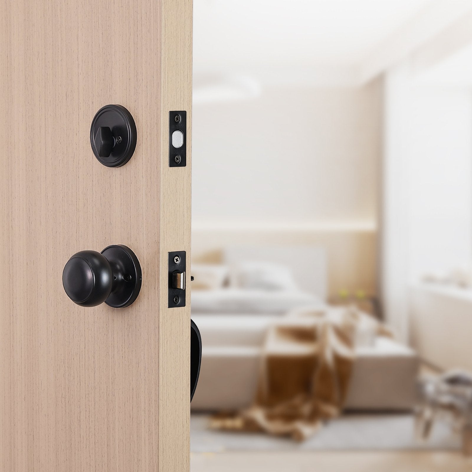 Door Hardware: VEVOR Front Door Handle and Deadbolt Set, Matte Black Front Door Lock Set with Interior Knob, Single Cylinder Handleset Adjustable Hole Spacing, for Right and Left Handed Entrance and Front Door