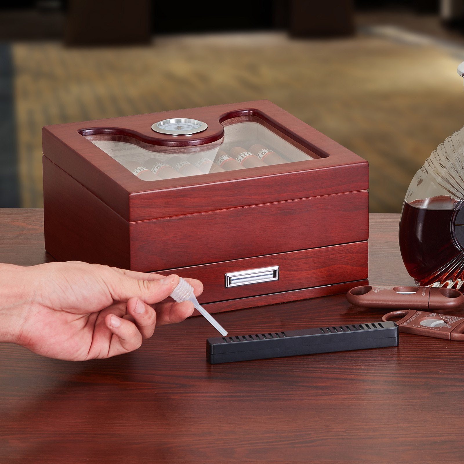 Cigar Humidor, Glass Top Cigar Humidor Box, Handmade Spanish Cedar Wood Cigar Desktop Box, Cigar Storage Case with Humidifier, Hygrometer, Divider and Accessory Drawer, 20-35 Cigars