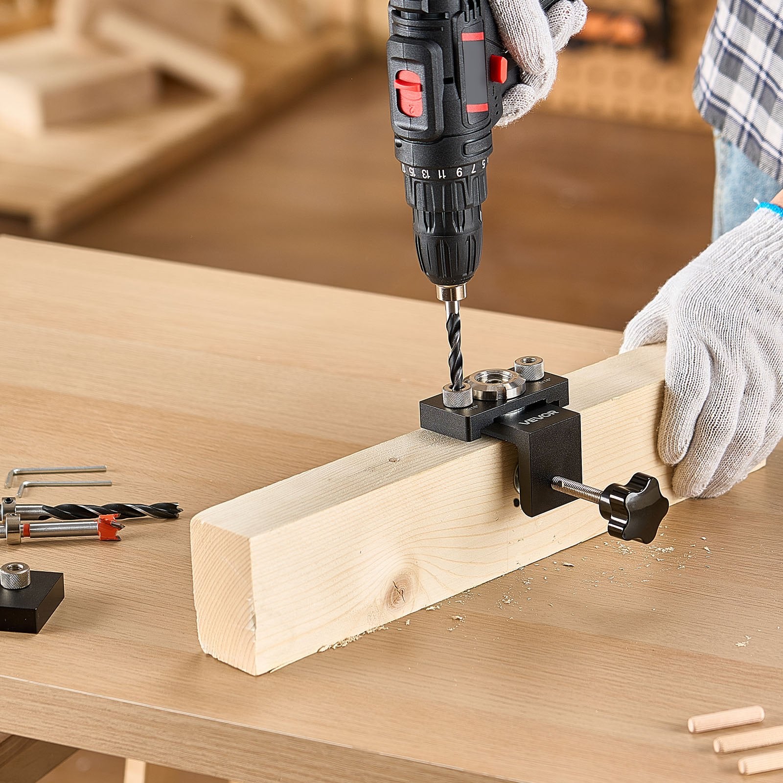 Lifts & Hoists: VEVOR Doweling Jig Kit, Self Centering Dowel Drill Jig for Straight Holes, Aluminum Alloy Woodworking Joints Tool with 3 Size Drill Bits 6.4 / 7.9 / 15 mm, Adjustable Width, for Wood Working