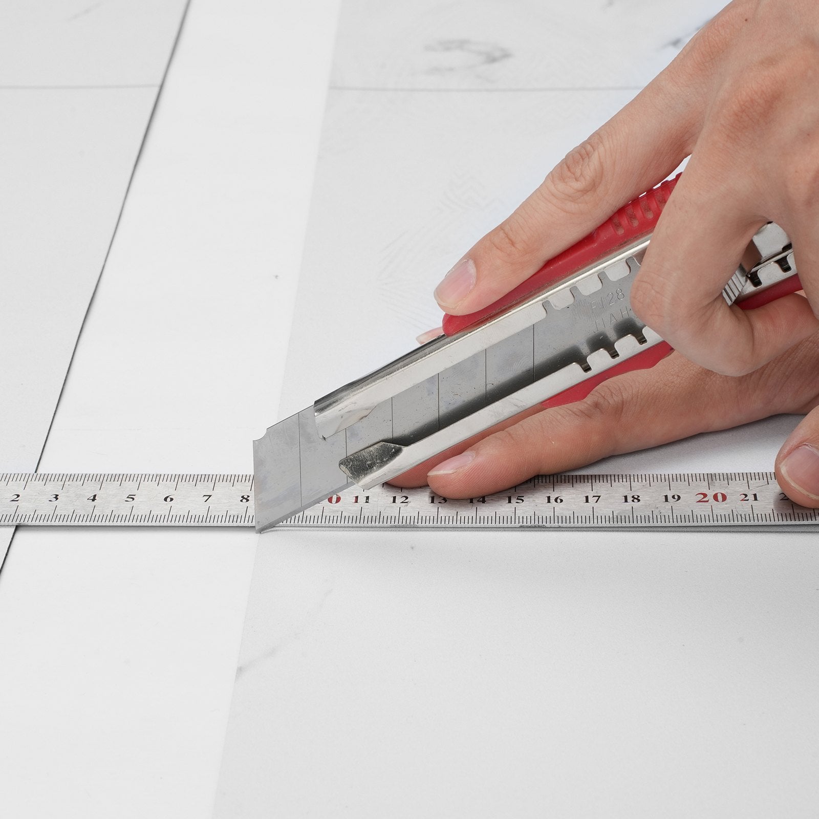 Flooring: VEVOR Self Adhesive Vinyl Floor Tiles 390 x 23.6 inch, 1.5mm Thick Peel & Stick, White Marble Texture DIY Flooring for Kitchen, Dining Room, Bedrooms & Bathrooms, Easy for Home Decor
