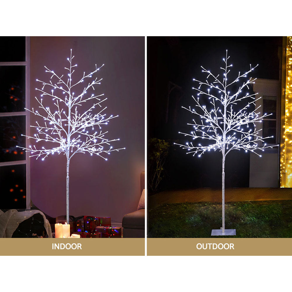 Outdoor Decorations & Lights: 1.5M Christmas Tree 304 LED Solar Jingle Jollys